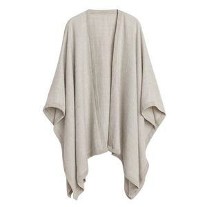 Cuyana Baby Alpaca Gray Cape - Size Petite